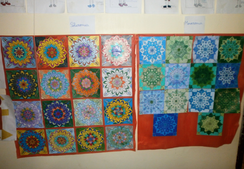 Entrega de Boletins e Exposição de Trabalhos na Escola Michels